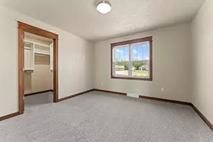 5319 Fenceline Ln, Omro, WI 54963 - Photo 6