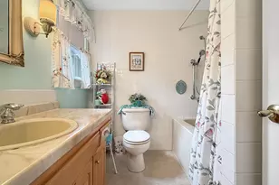 923 Barbara Ln, Marinette, WI 54143 - Photo 20