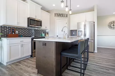 6730 Park Place Drive, Sheboygan, WI 53081 - Photo 10