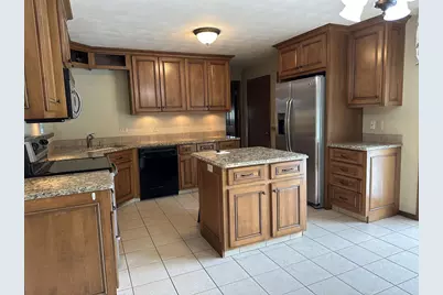 1429 Ridgeway Drive, Neenah, WI 54956 - Photo 2