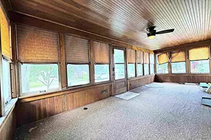 1554 Plummer St, Oshkosh, WI 54902 - Photo 4