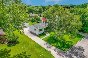 2507 Greenwald St, Green Bay, WI 54301 - Photo 4