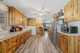 N4381 Ostrander Rd, Mukwa, WI 54961 - Photo 10
