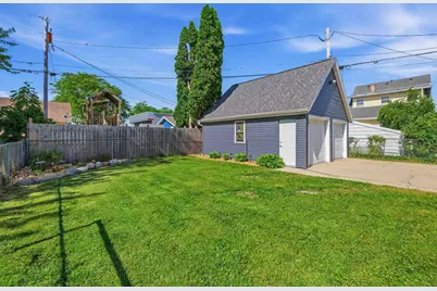 15 W Bank Street, Fond du Lac, WI 54935 - Photo 22