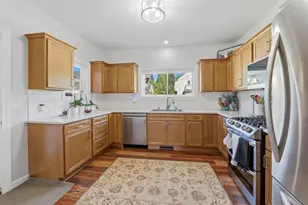 15 W Bank St, Fond du Lac, WI 54935 - Photo 8
