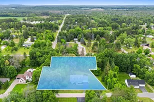 1218 Rosa Ave, Crivitz, WI 54114 - Photo 2