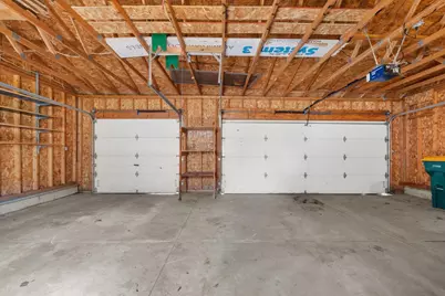 2009 S 10th Street, Manitowoc, WI 54220 - Photo 28