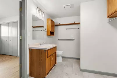 2009 S 10th Street, Manitowoc, WI 54220 - Photo 24