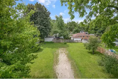 1063 Langlade Avenue, Green Bay, WI 54304 - Photo 10