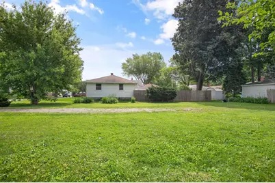 1063 Langlade Avenue, Green Bay, WI 54304 - Photo 8