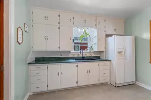 817 S Main St, Shawano, WI 54166 - Photo 18