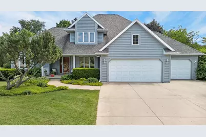 109 Old Orchard Lane, Neenah, WI 54956 - Photo 1