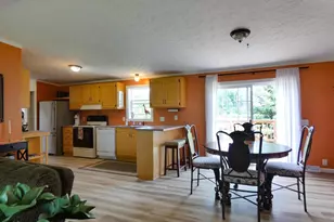 N3644 Green Valley Rd, Pulaski, WI 54162 - Photo 6