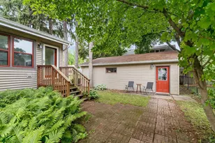 1863 Doty St, Oshkosh, WI 54902 - Photo 36
