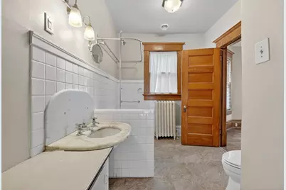 1133 Algoma Boulevard, Oshkosh, WI 54901 - Photo 28
