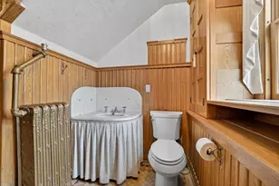 1133 Algoma Blvd, Oshkosh, WI 54901 - Photo 14