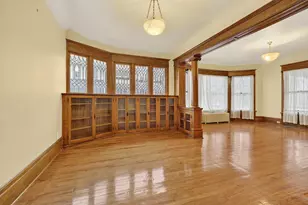 1133 Algoma Blvd, Oshkosh, WI 54901 - Photo 12