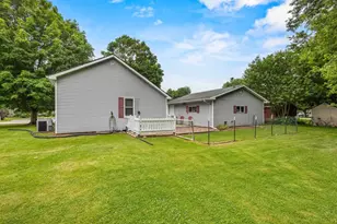222 Pine St, Wrightstown, WI 54180 - Photo 26