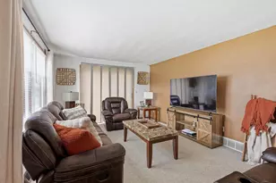 2605 W Big Bend Dr, Appleton, WI 54914 - Photo 18