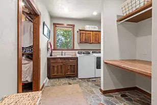 N4003 Marsh Rd, New London, WI 54961 - Photo 28