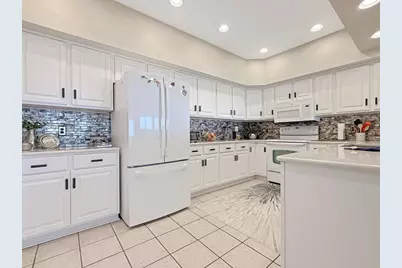 2174 10th Street, Menominee, MI 49858 - Photo 10