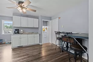 127 Madison St, Menasha, WI 54952 - Photo 6