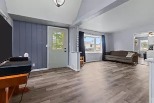 127 Madison St, Menasha, WI 54952 - Photo 12
