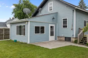 127 Madison St, Menasha, WI 54952 - Photo 28