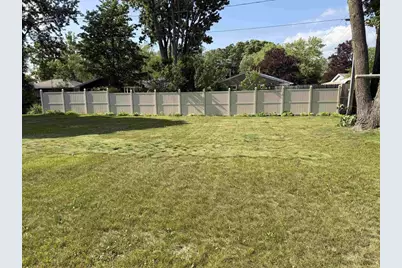 535 Park Avenue, Waupaca, WI 54981 - Photo 30