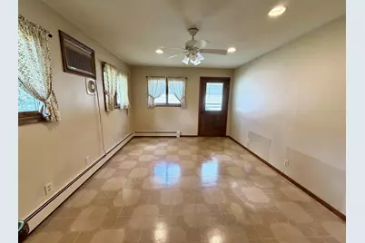 535 Park Avenue, Waupaca, WI 54981 - Photo 12