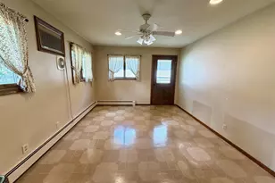 535 Park Ave, Waupaca, WI 54981 - Photo 12