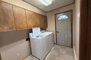535 Park Ave, Waupaca, WI 54981 - Photo 10