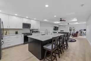 1333 S Park Ave, Fond du Lac, WI 54935 - Photo 2