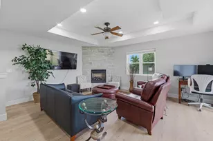 1333 S Park Ave, Fond du Lac, WI 54935 - Photo 6