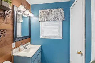 372 Mark Ct, Neenah, WI 54956 - Photo 14