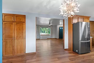 2721 Hazelwood Lane, Green Bay, WI 54304 - Photo 10