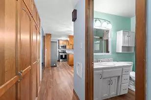 2721 Hazelwood Ln, Green Bay, WI 54304 - Photo 16