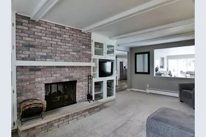 3256 Bitters Court, Green Bay, WI 54301 - Photo 8