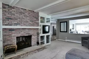 3256 Bitters Ct, Green Bay, WI 54301 - Photo 8
