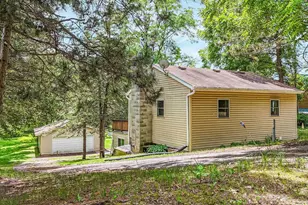 N866 Windwood Dr, Neshkoro, WI 54960 - Photo 32