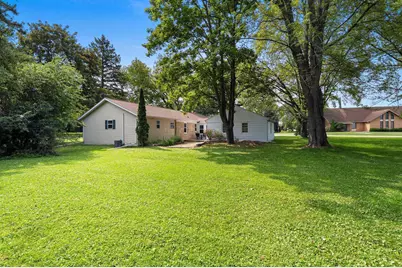 1636 Lost Dauphin Road, De Pere, WI 54115 - Photo 38