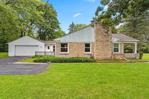 1636 Lost Dauphin Rd, De Pere, WI 54115 - Photo 2