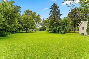1636 Lost Dauphin Rd, De Pere, WI 54115 - Photo 40