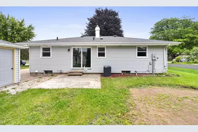 1711 Oriole Street, New London, WI 54961 - Photo 6