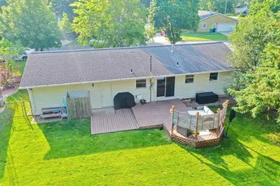 1013 Crawford Street, Green Bay, WI 54304 - Photo 2