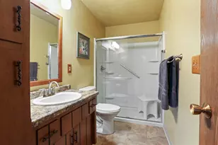 625 S Olson Ave, Appleton, WI 54914 - Photo 8