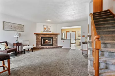 625 S Olson Avenue #D, Appleton, WI 54914 - Photo 4