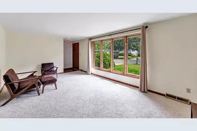 1172 Alice Drive, Green Bay, WI 54304 - Photo 4