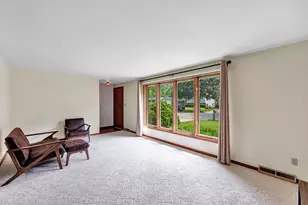 1172 Alice Dr, Green Bay, WI 54304 - Photo 4