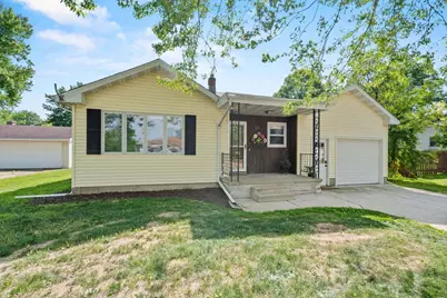 117 Raught Street, Kaukauna, WI 54130 - Photo 2